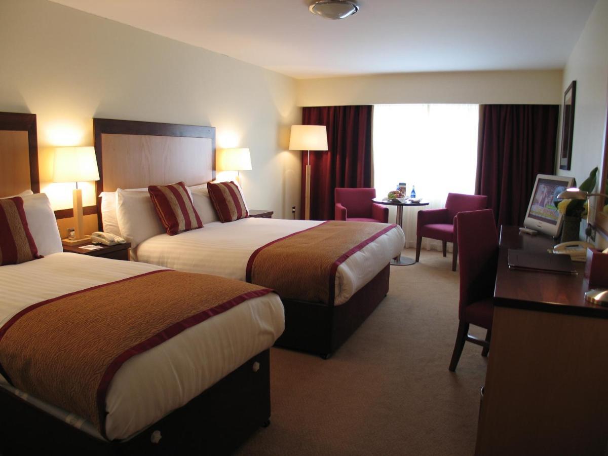 Headfort Arms Hotel Келс Екстериор снимка
