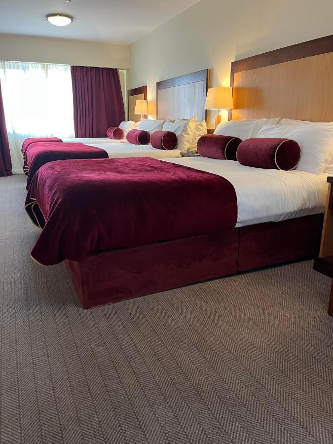 Headfort Arms Hotel Келс Екстериор снимка