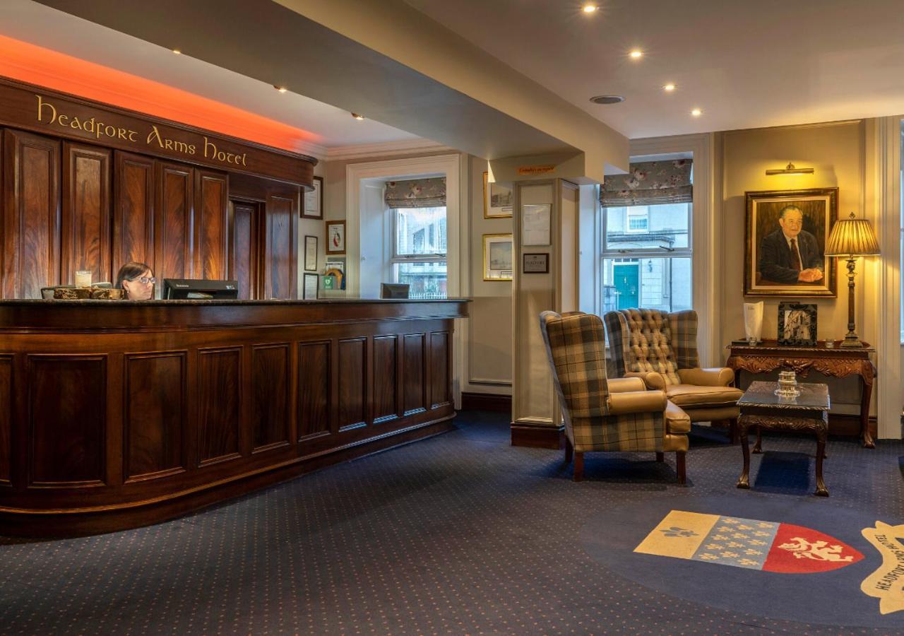 Headfort Arms Hotel Келс Екстериор снимка